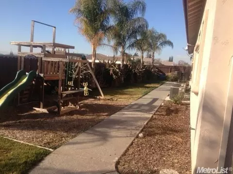 1058 Palm Ave, Ripon, CA 95366 photo 12