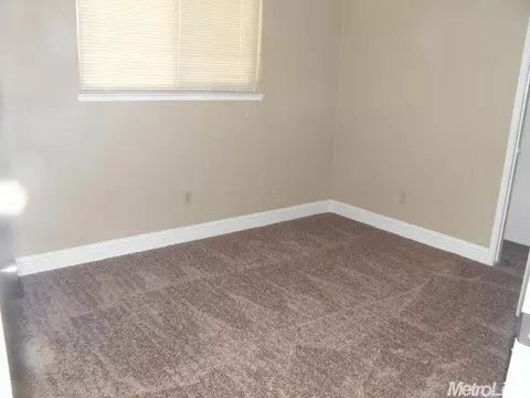 1608 Tulane Dr, Modesto, CA 95355 photo 5
