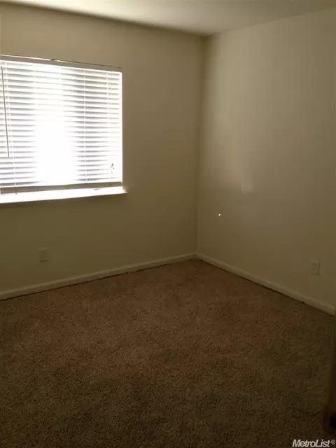 4101 Acclaim Ct, Modesto, CA 95356 photo 10