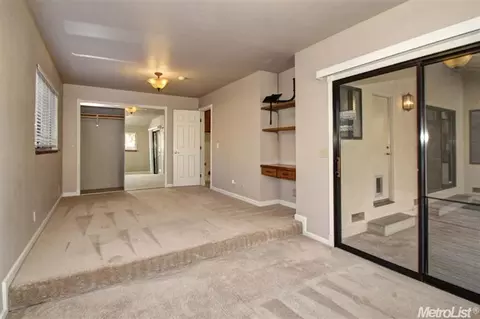 4781 Loch Lomond Dr, Carmichael, CA 95608 photo 15