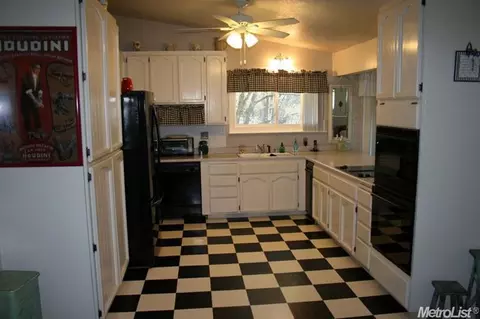 6310 Laurel Ln, Placerville, CA 95667 photo 5