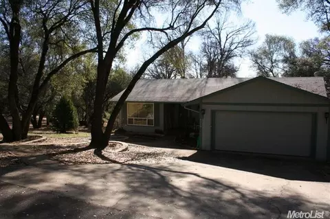 6310 Laurel Ln, Placerville, CA 95667 photo 2