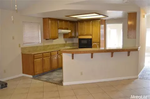 2157 Cheyenne Way, Modesto, CA 95356 photo 3