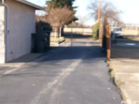 12425 Delaware, Hickman, CA 95323 photo 15