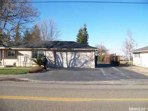 12425 Delaware, Hickman, CA 95323 photo 2