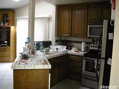 1138 S Joranollo Dr, Tracy, CA 95376 photo 2