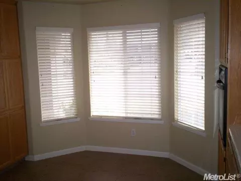 7127 Sherry Ln, Modesto, CA 95356 photo 3