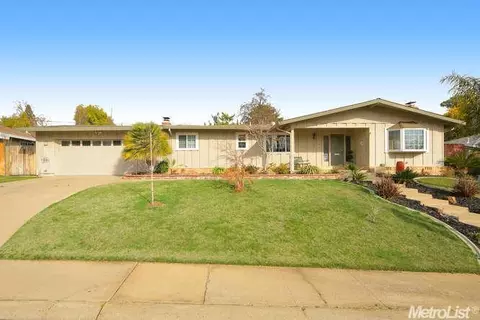 4430 Rustic Rd, Carmichael, CA 95608 photo 1