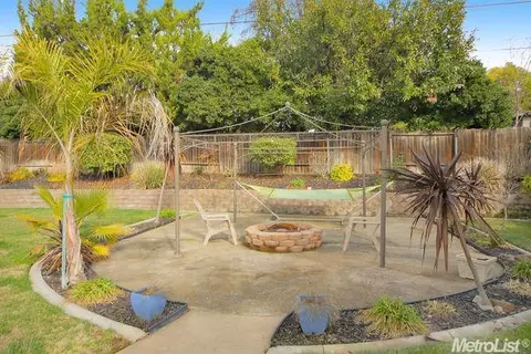 4430 Rustic Rd, Carmichael, CA 95608 photo 5