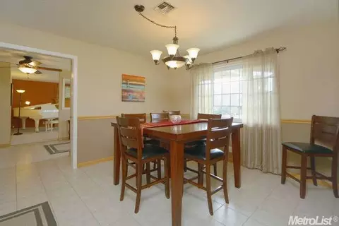4430 Rustic Rd, Carmichael, CA 95608 photo 11