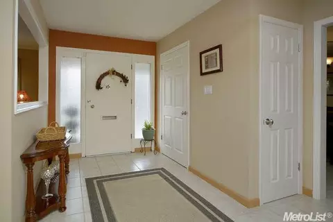 4430 Rustic Rd, Carmichael, CA 95608 photo 8