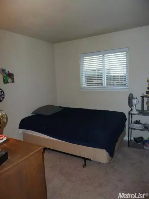 6429 Trajan Dr, Orangevale, CA 95662 photo 9