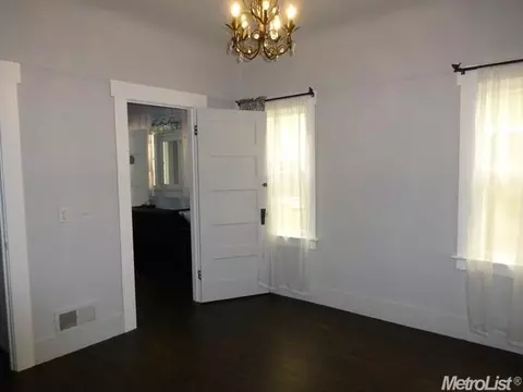 214 N Main St, Jackson, CA 95642 photo 6