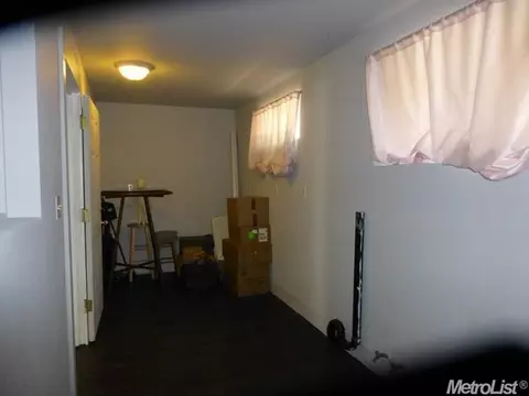 214 N Main St, Jackson, CA 95642 photo 9