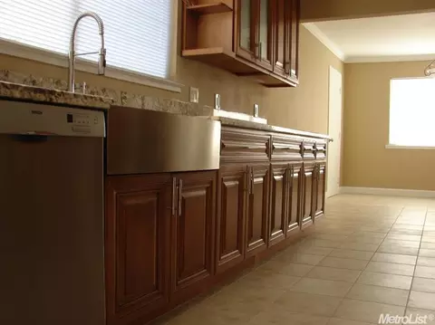 6147 Rutland Dr, Carmichael, CA 95608 photo 7