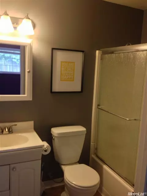 951 N Hickory, Tracy, CA 95376 photo 11