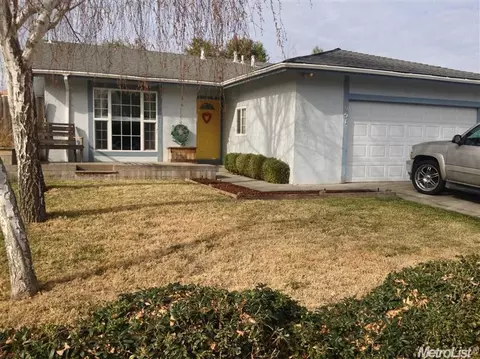 951 N Hickory, Tracy, CA 95376 photo 1