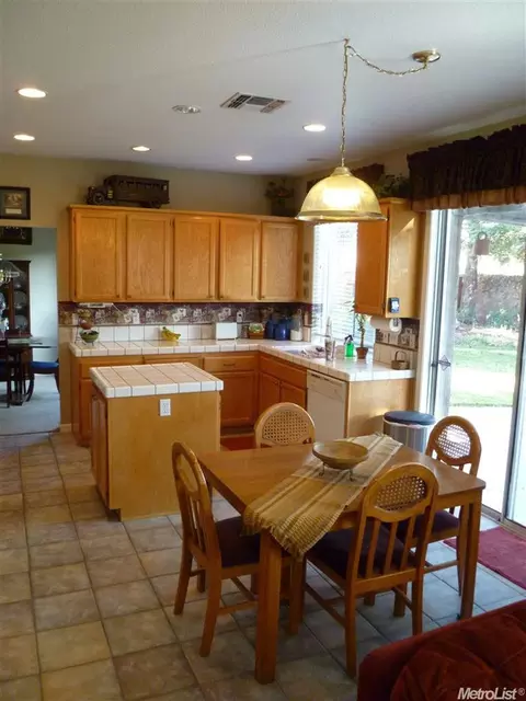 966 Pope Ct, Ripon, CA 95366 photo 6