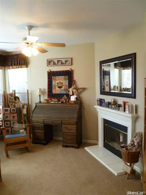 966 Pope Ct, Ripon, CA 95366 photo 8