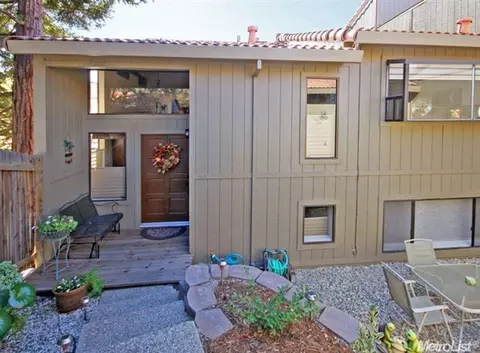 450 Crestridge Ln, Folsom, CA 95630 photo 2