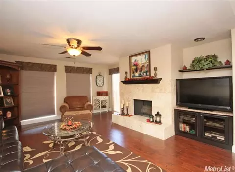 450 Crestridge Ln, Folsom, CA 95630 photo 8