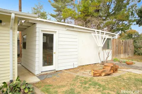 641 Amherst Dr, Davis, CA 95616 photo 25