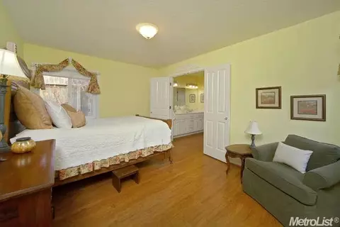 641 Amherst Dr, Davis, CA 95616 photo 11