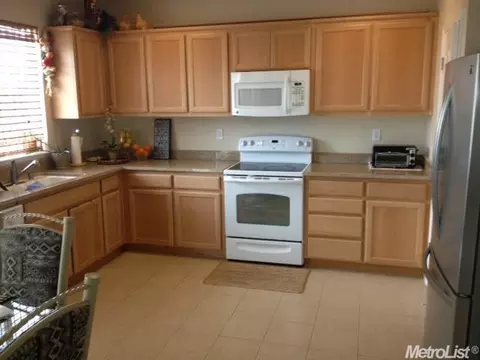 2730 Silhouettes St, Manteca, CA 95337 photo 5