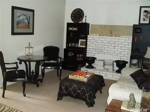 1804 Brett Ct, Modesto, CA 95358 photo 3