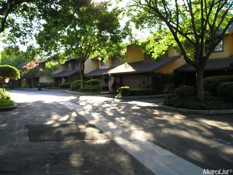 1813 Edgebrook #d, Modesto, CA 95354 photo 1