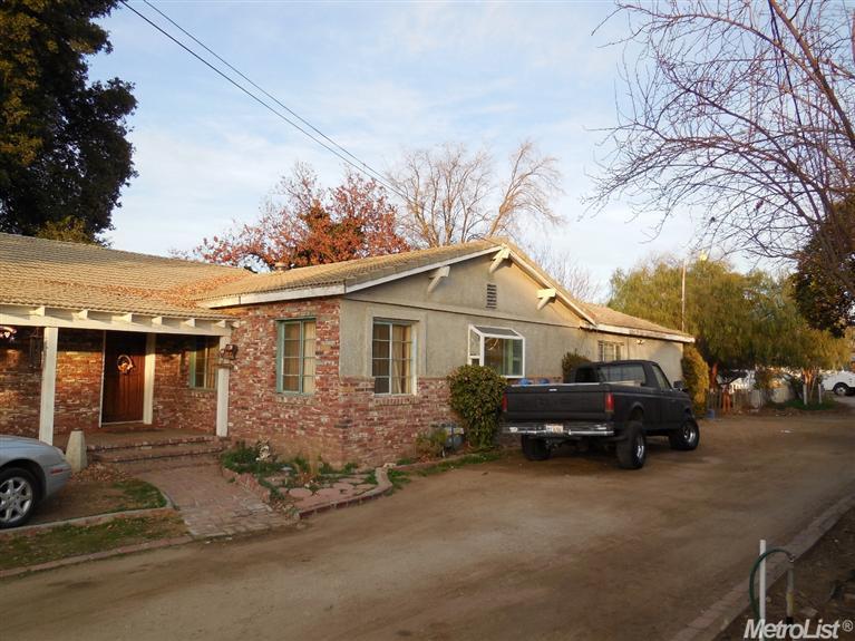 728 N Central Ave, Modesto, CA 95351 photo 4