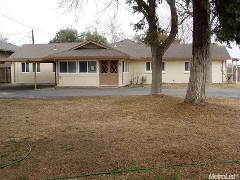 2637 River Rd, Modesto, CA 95351 photo 1