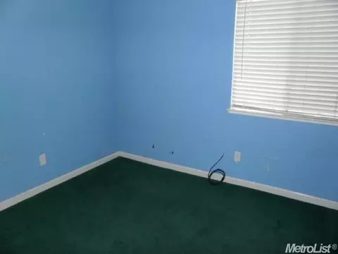 4113 Falling Leaf Ct, Antelope, CA 95843 photo 9