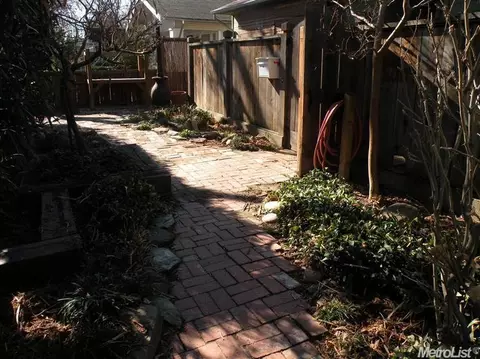 128 Madera Ave, Modesto, CA 95351 photo 3