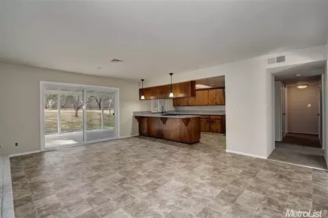 4727 Oak Twig Way, Carmichael, CA 95608 photo 4