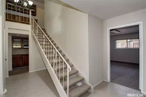 4727 Oak Twig Way, Carmichael, CA 95608 photo 9