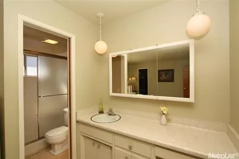 3949 Garfield Ave, Carmichael, CA 95608 photo 14
