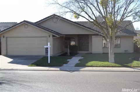3804 Wild Palms Dr, Modesto, CA 95355 photo 2