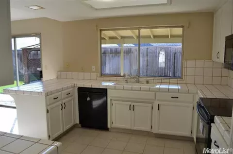 3804 Wild Palms Dr, Modesto, CA 95355 photo 7
