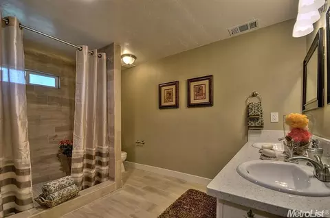 6632 Landis, Carmichael, CA 95608 photo 24