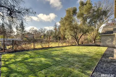 6632 Landis, Carmichael, CA 95608 photo 2