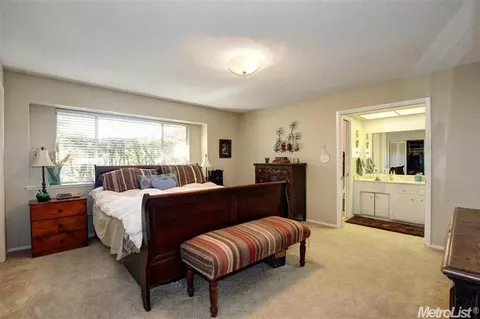 4842 Lola Way, Carmichael, CA 95608 photo 13