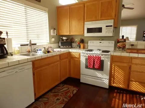 4404 Capurso Dr, Turlock, CA 95382 photo 7