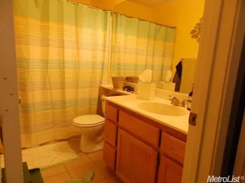4404 Capurso Dr, Turlock, CA 95382 photo 9