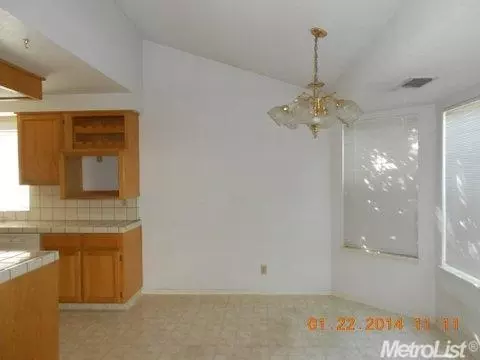 2805 Nora Ln, Modesto, CA 95355 photo 8