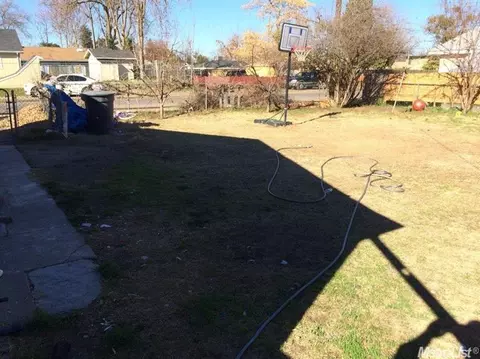 2012 Vernon Ave, Modesto, CA 95351 photo 5