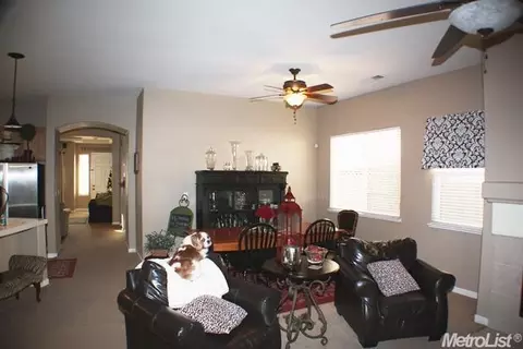 2700 Esta Ave, Modesto, CA 95355 photo 5