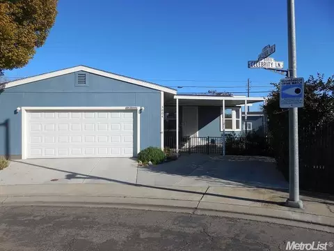 3004 Celebrity Ln, Modesto, CA 95350 photo 1