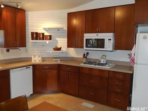 3004 Celebrity Ln, Modesto, CA 95350 photo 10