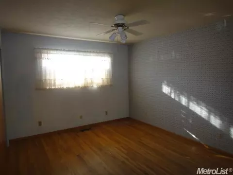 3133 Scenic Dr, Modesto, CA 95355 photo 10